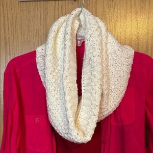 Fabletics Cream Knit Infinity Scarf